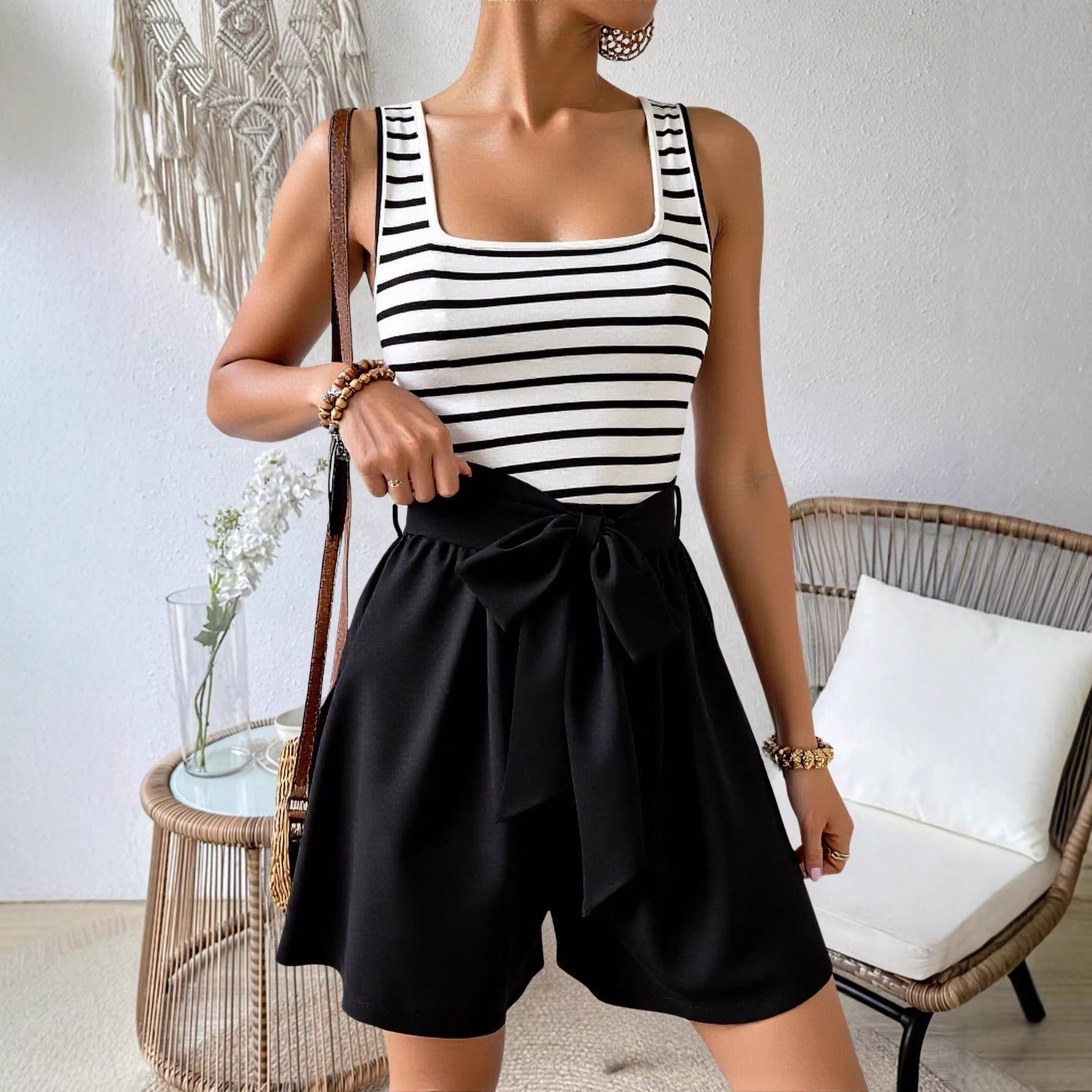 Casual Commuter Jumpsuit With Straps And Wide Legs