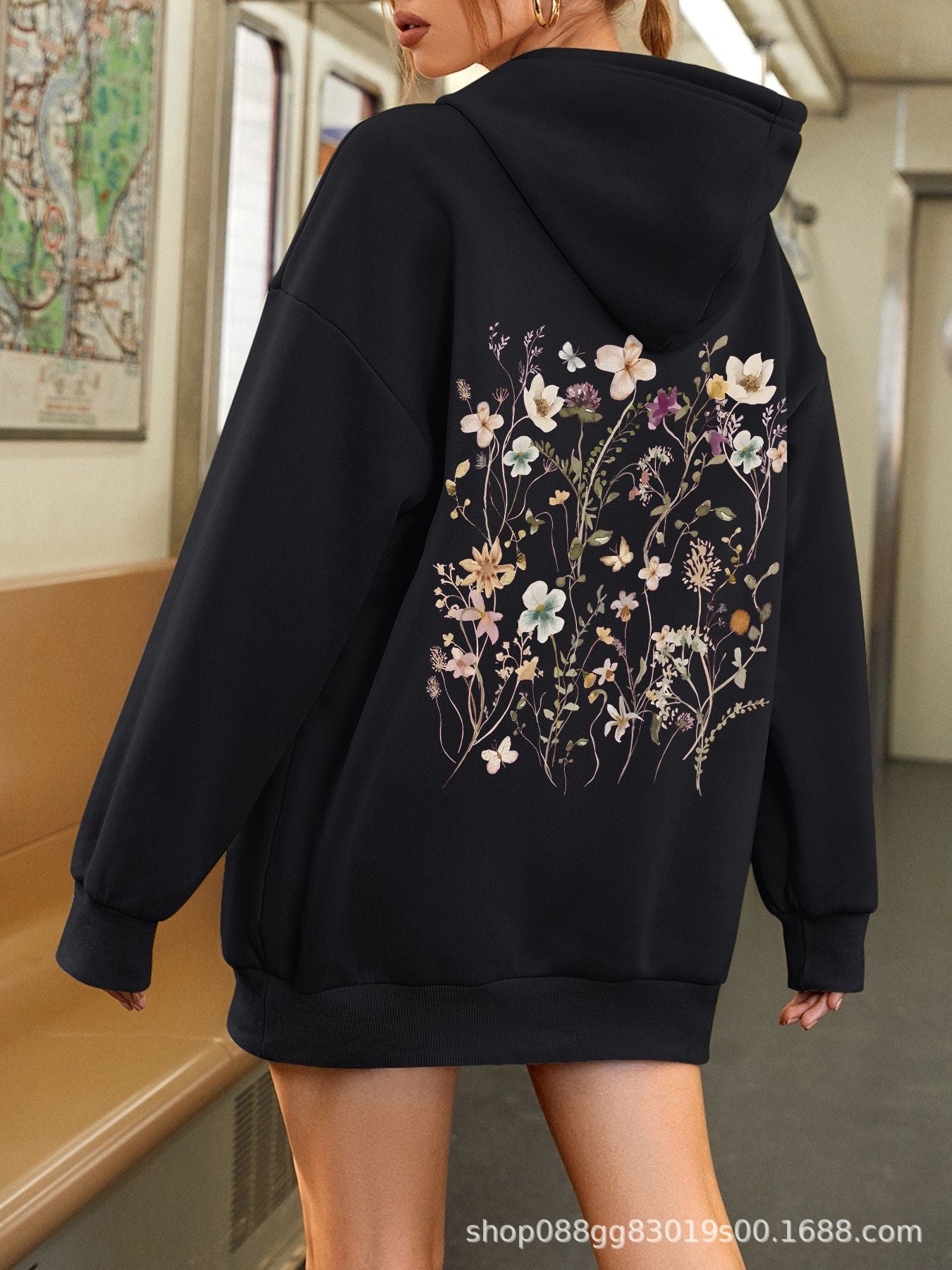 Women's Floral Letter Graphic Pullover Hoodie