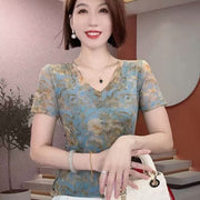 Floral V‑Neck Slimming Short‑Sleeve Top – Loose Fit, Plus Sizes