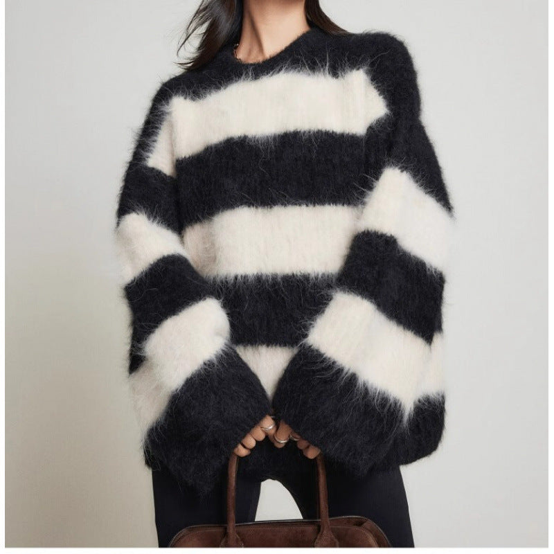 Women's Casual Round Neck Striped Artificial Mink Fur Sweater
