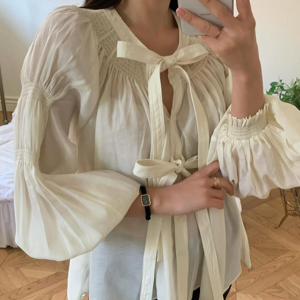 Women's Vintage Court Style Lace-up Long Sleeve Shirt