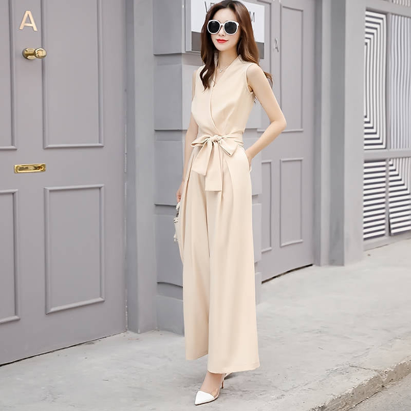 Trendy Geometric V-Neck Loose Jumpsuit