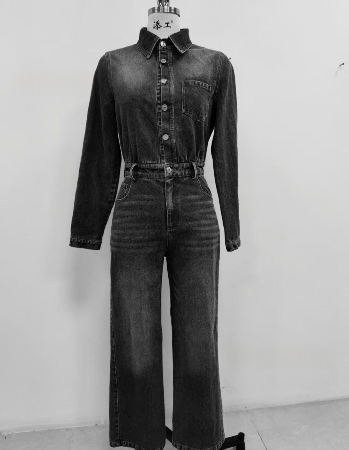Women's Stylish Denim Long Jumpsuit with Turn-Down Collar