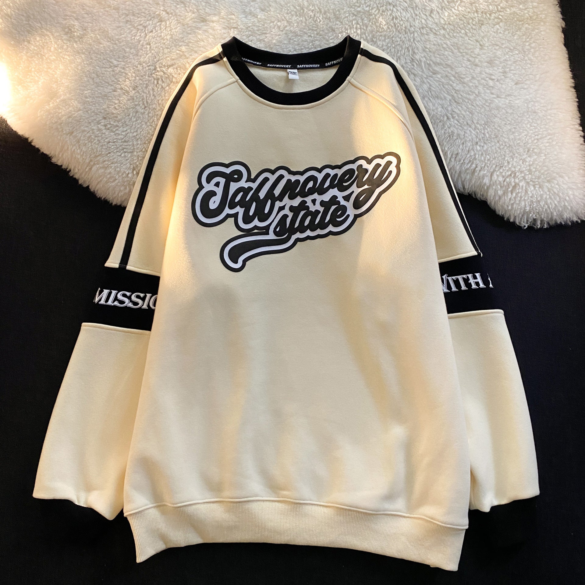 Women's Retro Crew Neck Chenille Long-Sleeve Sweater