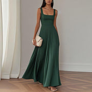 European and American Womens Elegant Pleated Dress