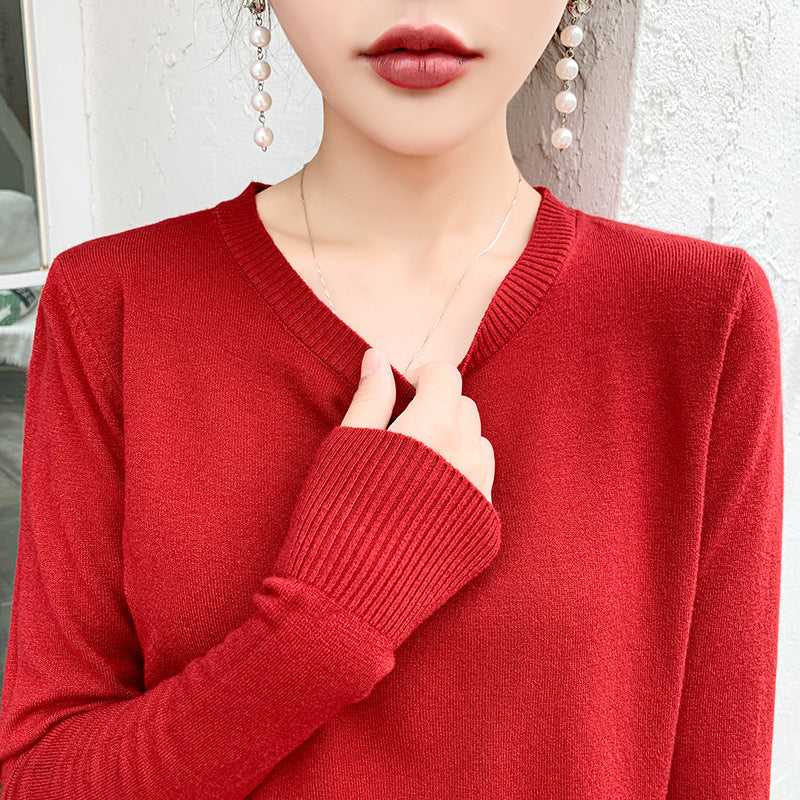 Womens Long-sleeve Knitted Pullover with a Crew Neck Lightweight Sweater Top