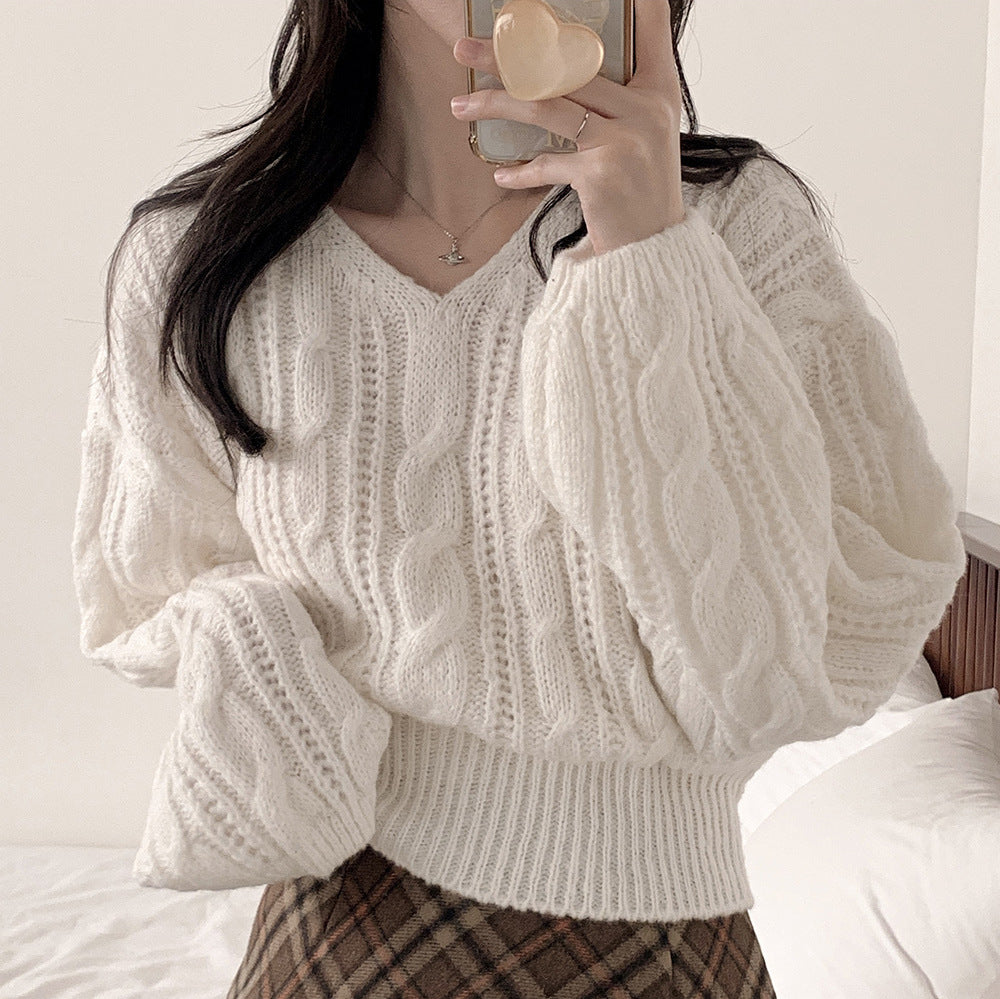 New Korean-style Relaxed-fit Solid-color Cable-knit Sweater with Lantern Sleeves