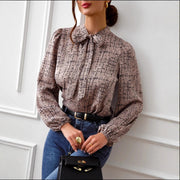 Casual And Stylish Womens Printed V-neck Long-sleeve Shirt