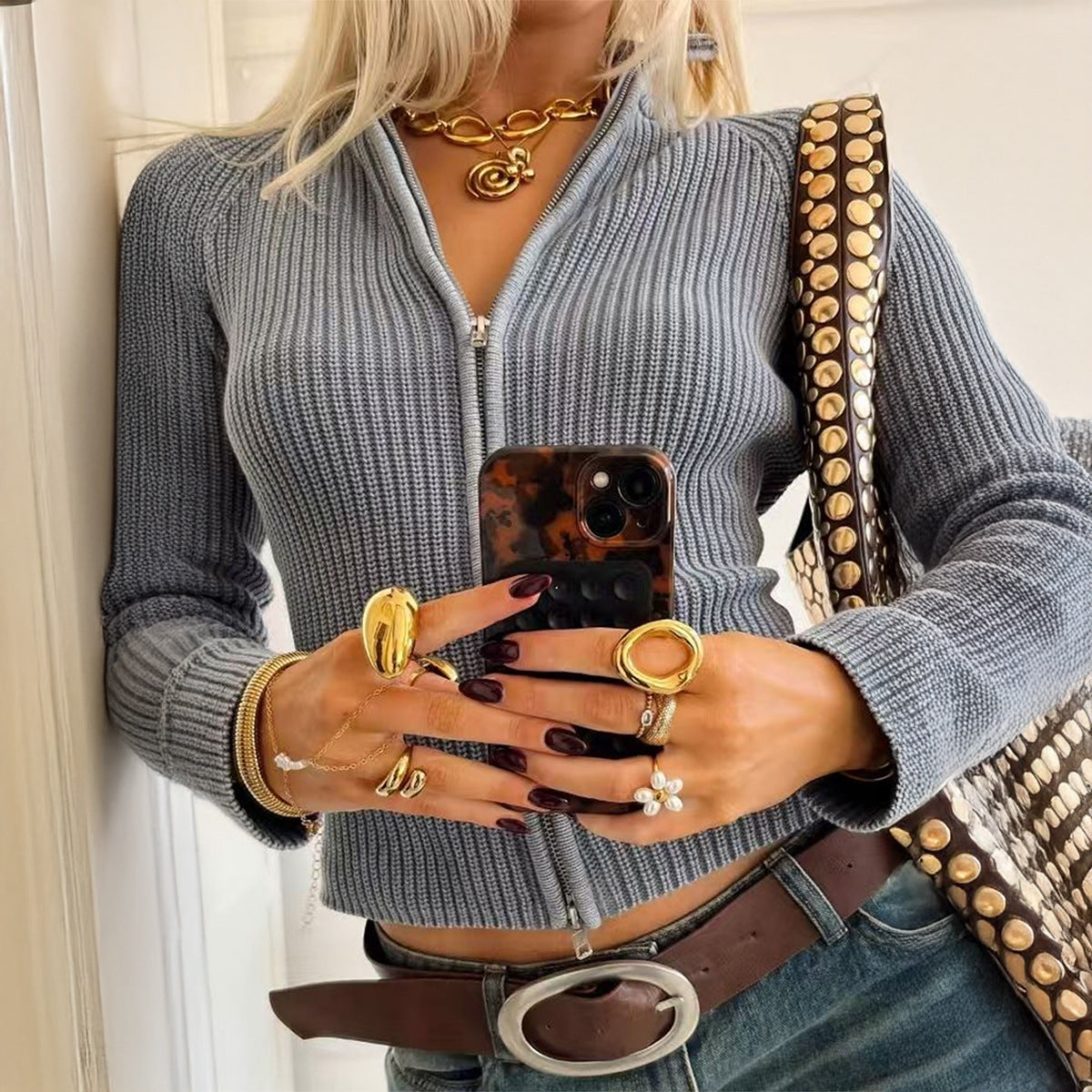 Textured Knit Streetwear Sweater with a Unique Zipper Detail