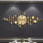 1 Light Luxury European Wall Clock for Bedroom, Study, Dining Room, Kitchen, Hotel. Light Luxury Wall Clock for Living Room, Home Decoration, Silent Clock, Fashionable And Creative Star Wall Hanging Art Wall Clock, Living Room Wall Clock