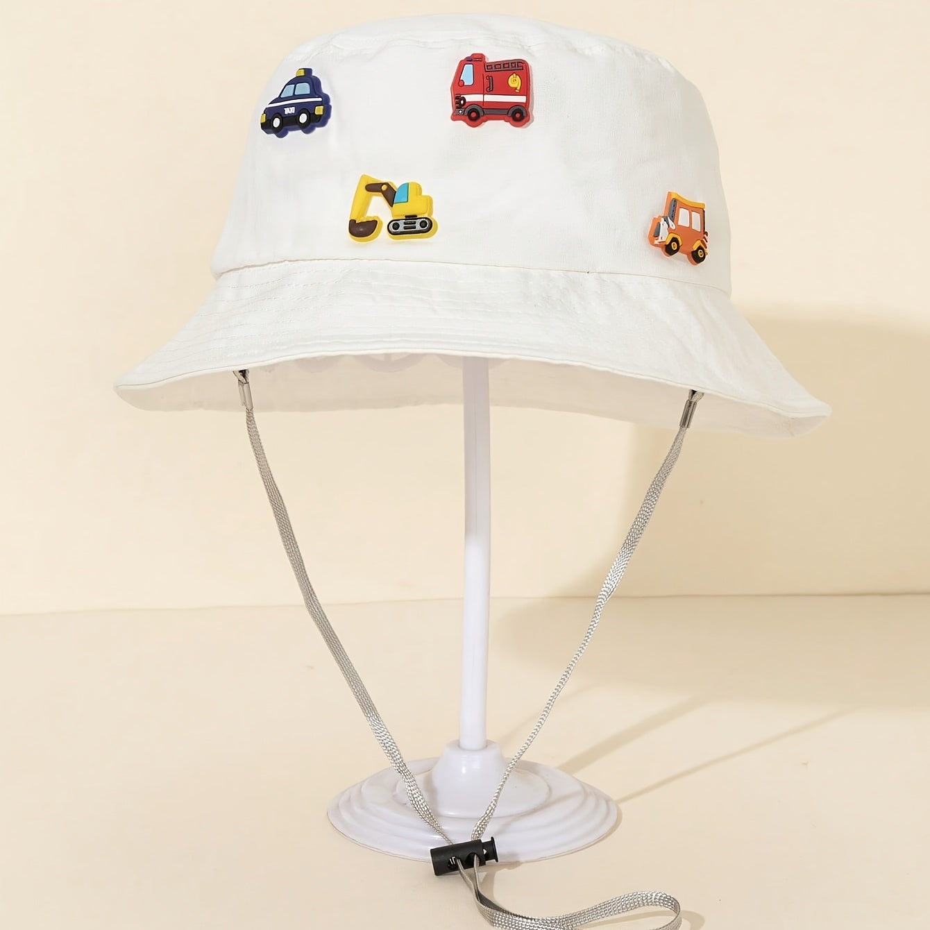 Medium to Large Flat-Top Basin Hat with Adjustable Fit and Wind-Proof Rope