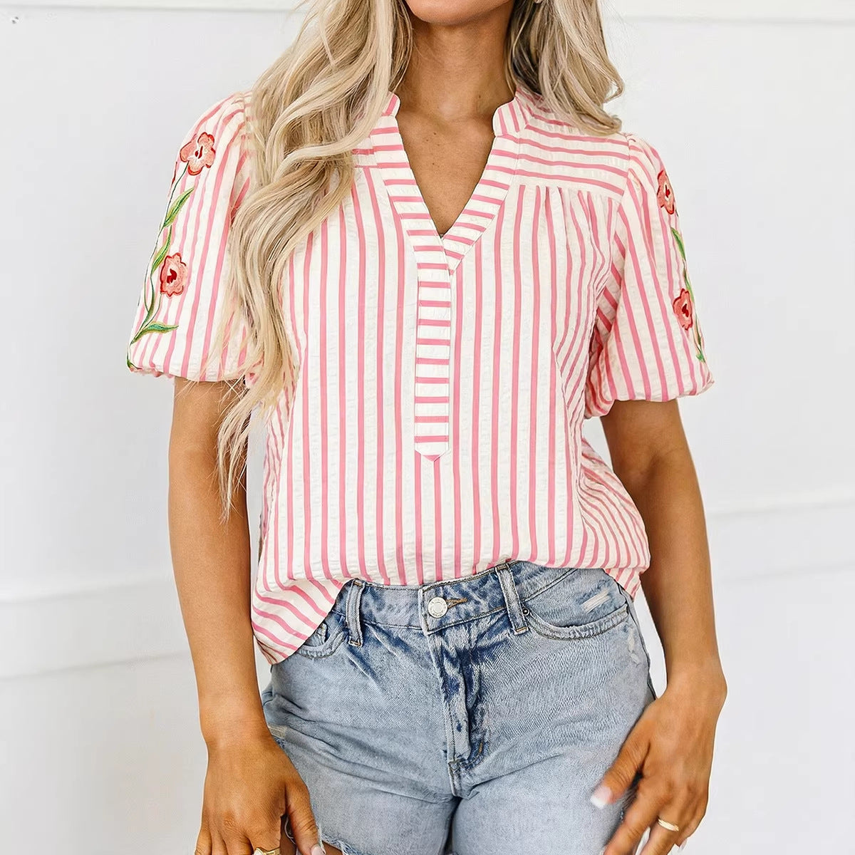 Women's Loose-Fit Fashionable V-Neck Striped Top