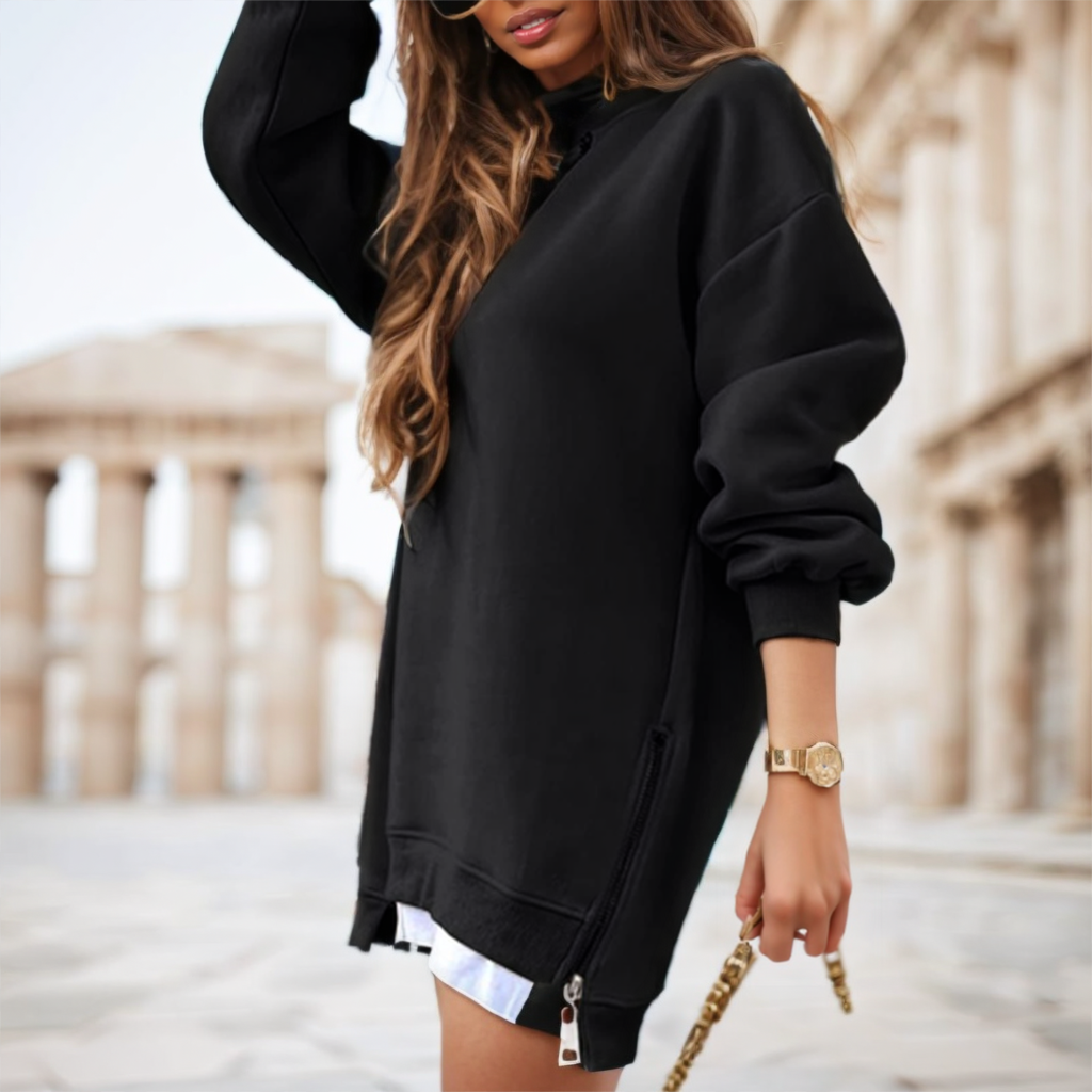 A Solid-colored Long-sleeved Top For Ladies