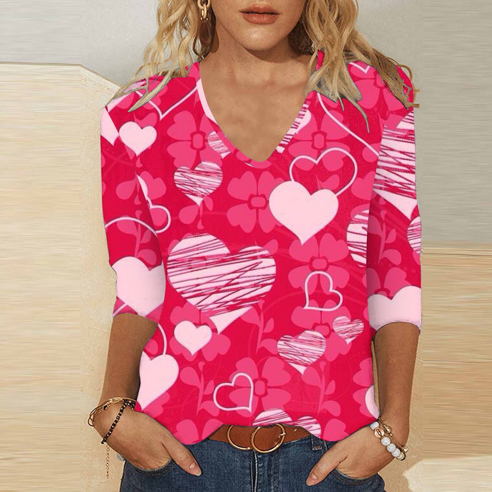Cute Valentine's Heart V-Neck 3/4 Sleeve Casual T-Shirt