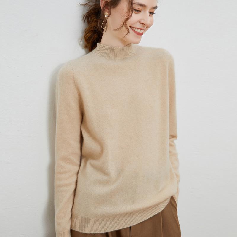 Half-high-neck Solid-color Loose-fit Pullover Knit Sweater
