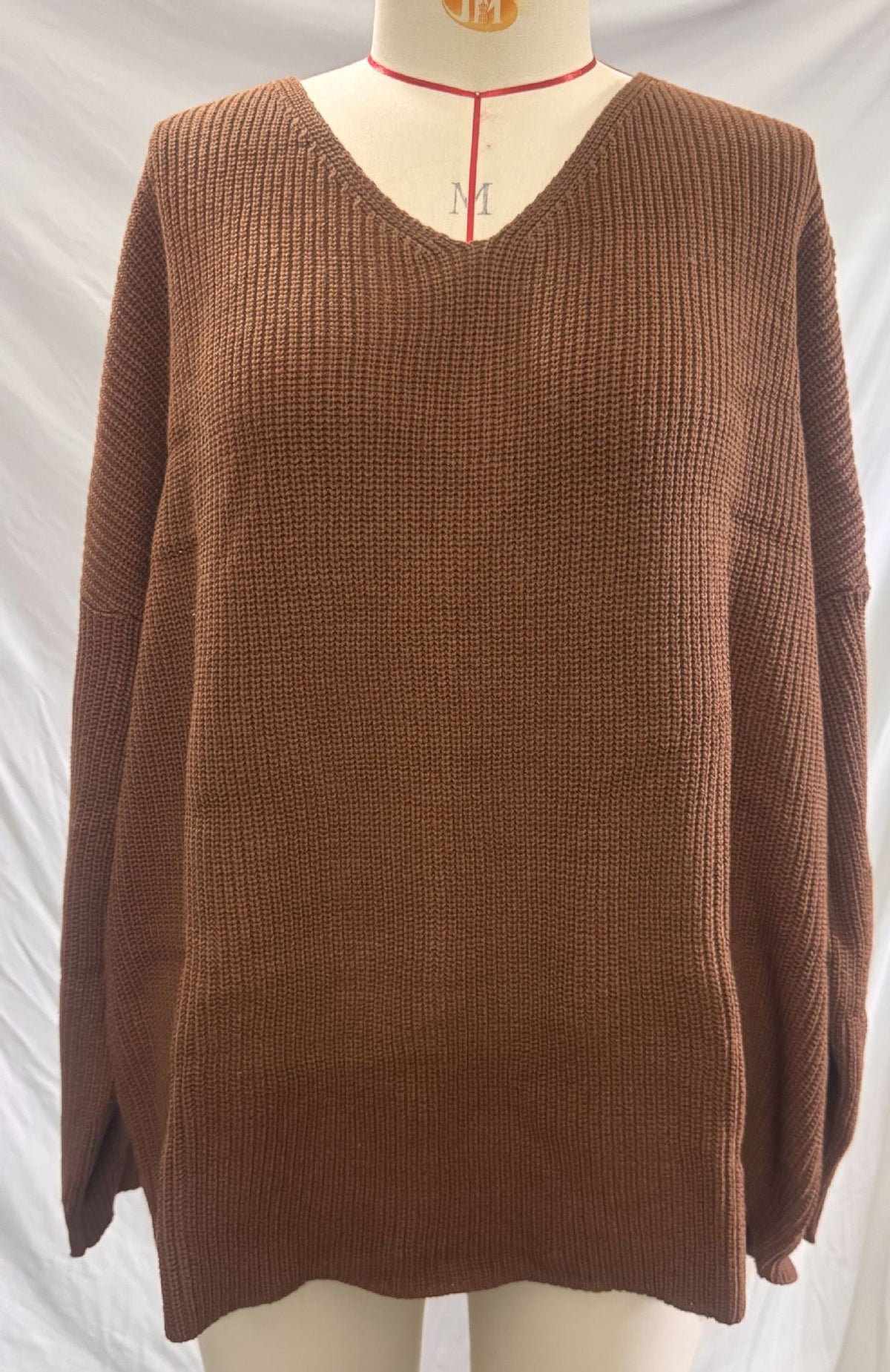 V-neck Loose-fitting Long-sleeve Sweater for Fall and Winter