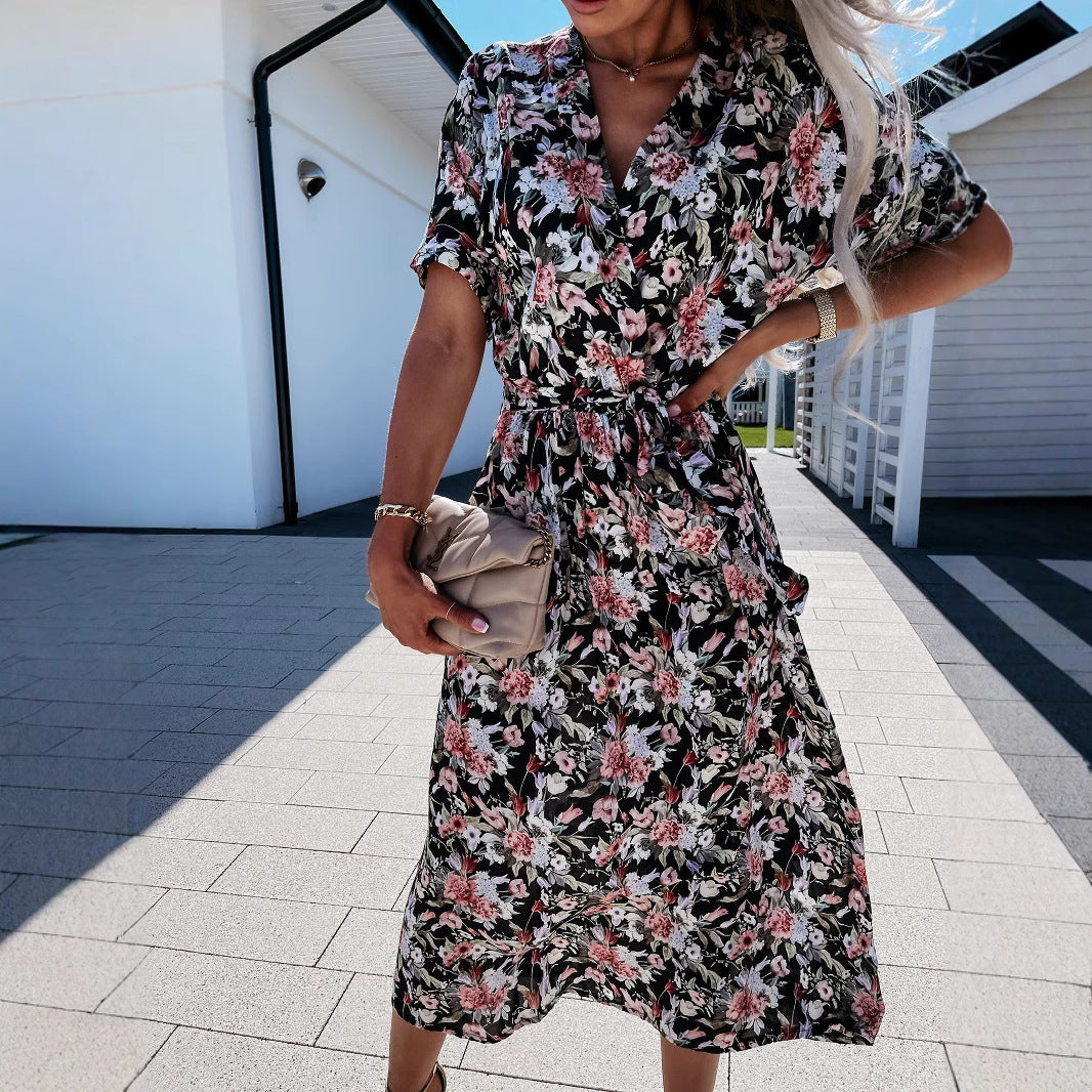 Womens Fashion Floral V-neck Defined Waist Short-sleeve Dress