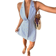 Backless Strap Dress with a Bow and Buttons Featuring Spaghetti Straps