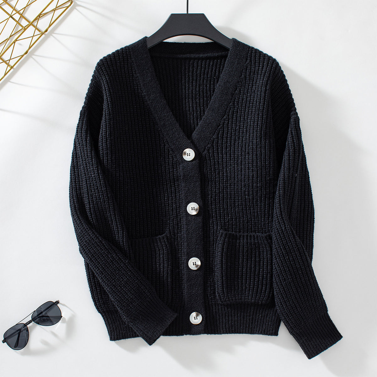 European and American Autumn and Winter New Women's Knitwear V-neck Single Breasted Sweater
