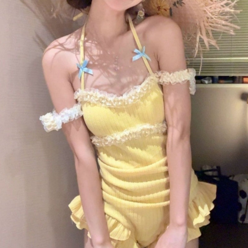 Ruffled One-Piece Swimsuit Figure-Flattering Yellow Monokini