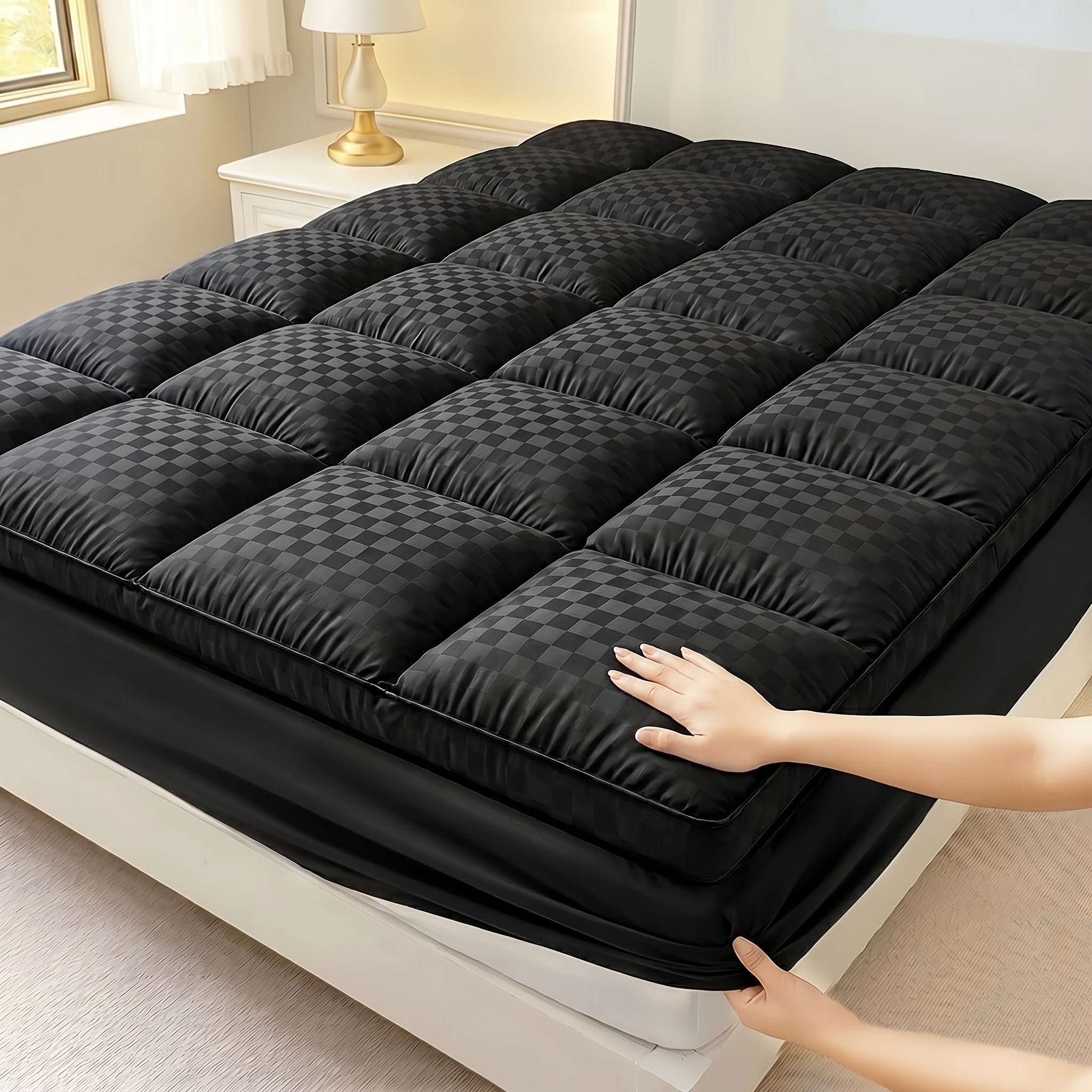 Cooling Mattress Topper – Quilted Pillow‑Top Cover with 1000 GSM Fabric, Fits Deep Pocket Mattresses 8–21 in