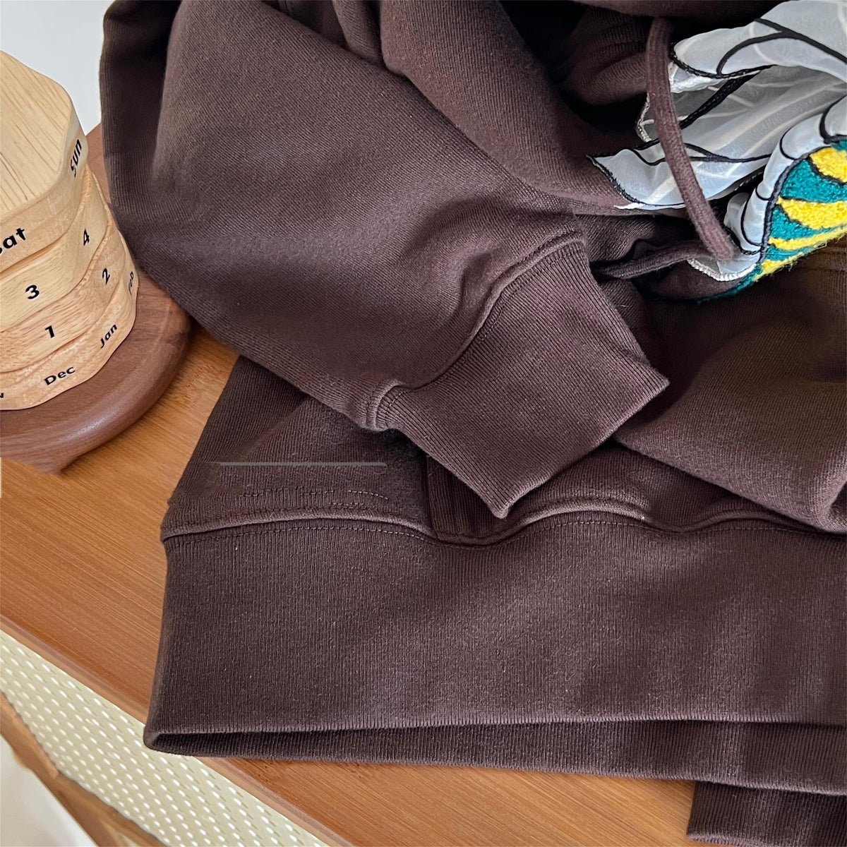 Cute Bee Pocket Hoodie Casual Cotton Sweatshirt