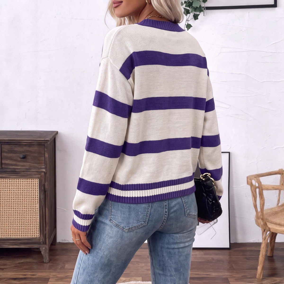 Womens Striped V-neck Knitted Cardigan