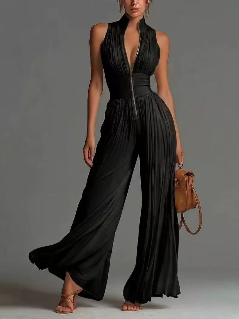 Floral Print Halterneck Pleated Jumpsuit with Side Slit