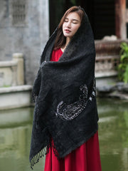Cozy Hand-Embroidered Wool Shawl - Autumn Warmth