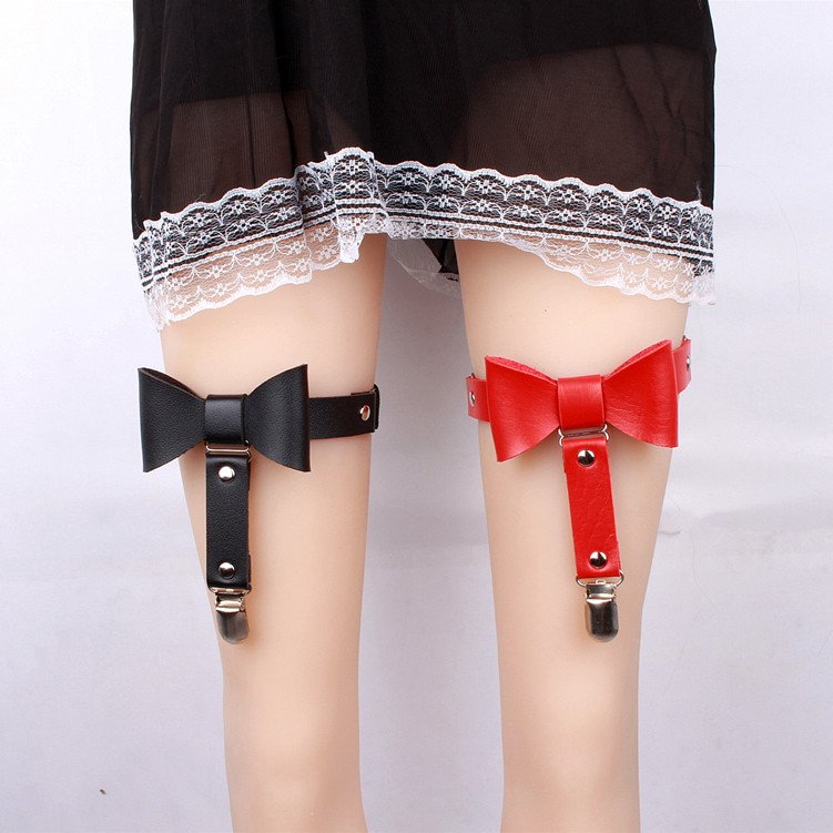 Punk Leg Chain Accent