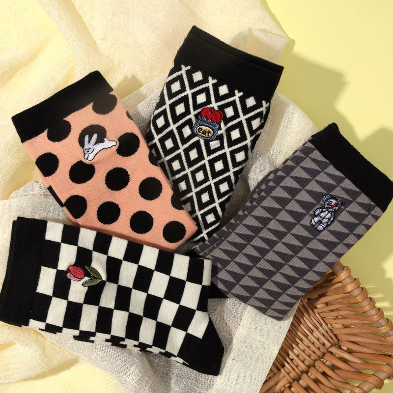 Checkerboard Street Fashion Socks for Men & Women