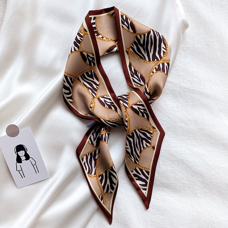 Leopard Pattern Silk Scarf for Women Fashion