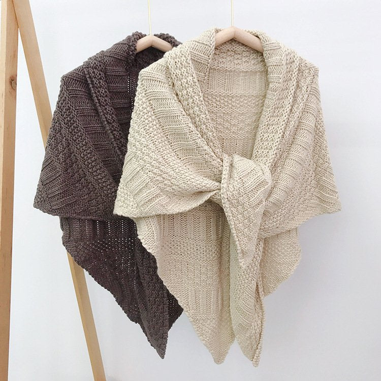 Stay Warm Triangle Scarf for Autumn Winter