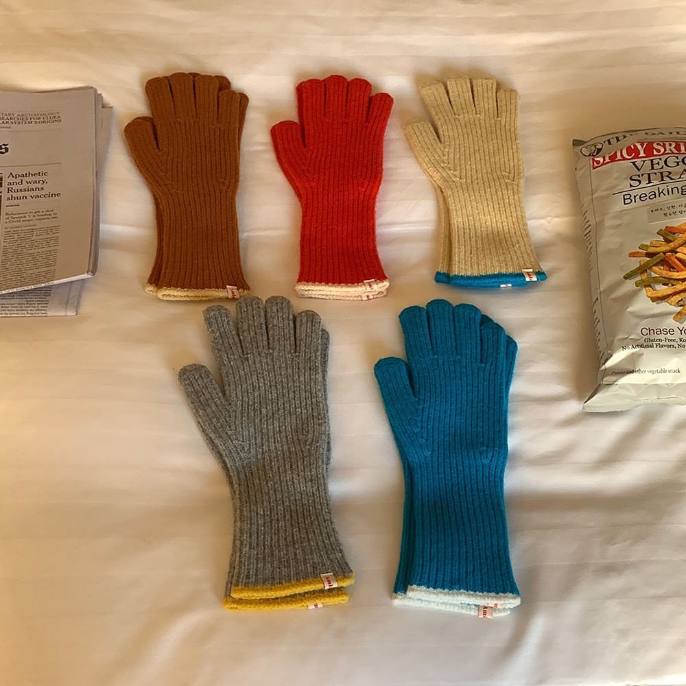 Warm Contrast Finger Gloves for Men & Women