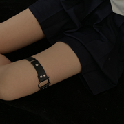 Feminine Black Leg Ring Accessory
