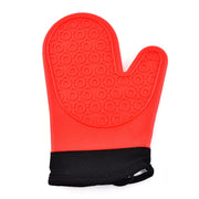 Protective Oven Gloves for Safe Cooking