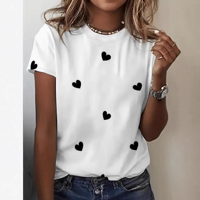 Bold Black & White Heart Print Tee – Street‑Style Vibes