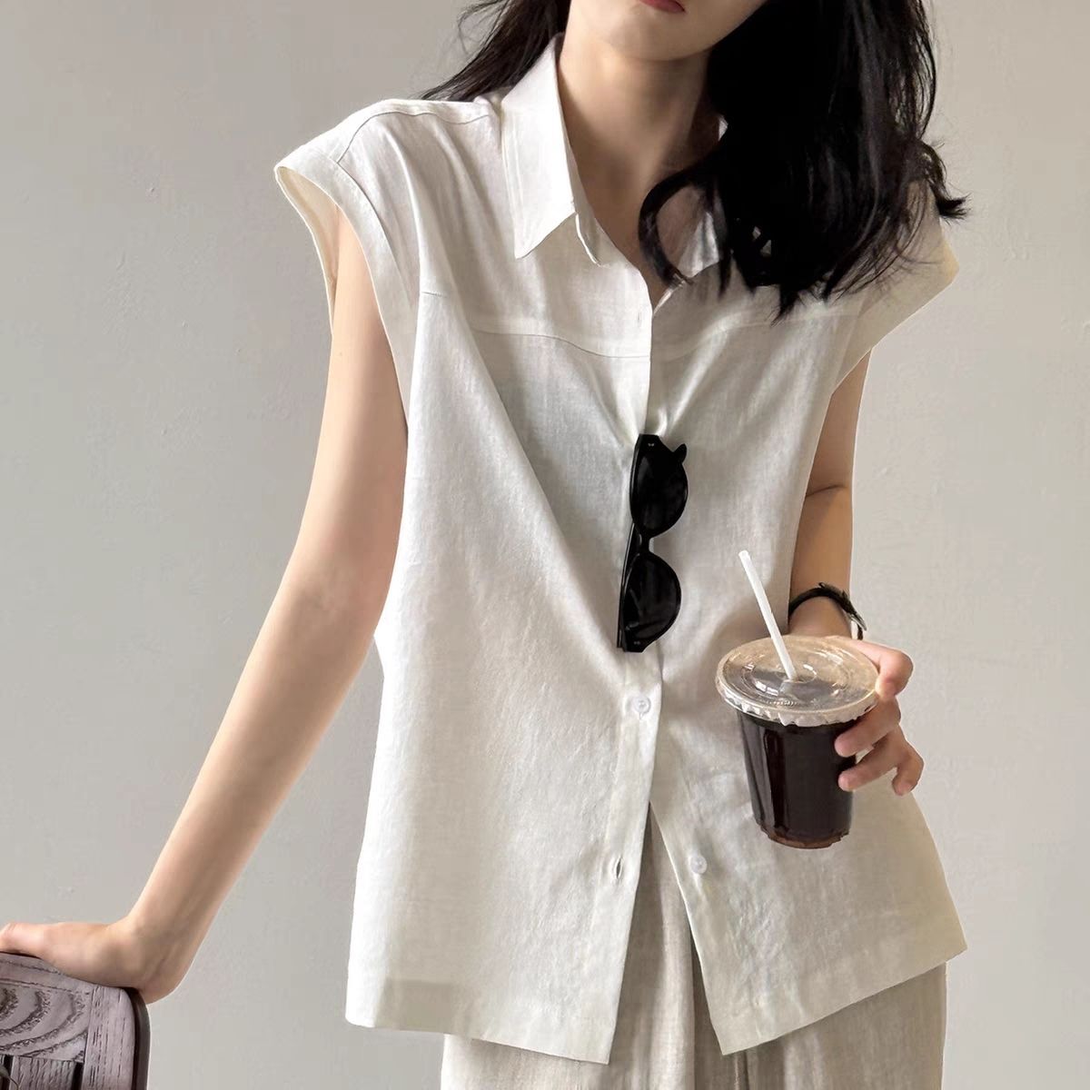 Summer Designer Sleeveless French-style Top Retro Blouse