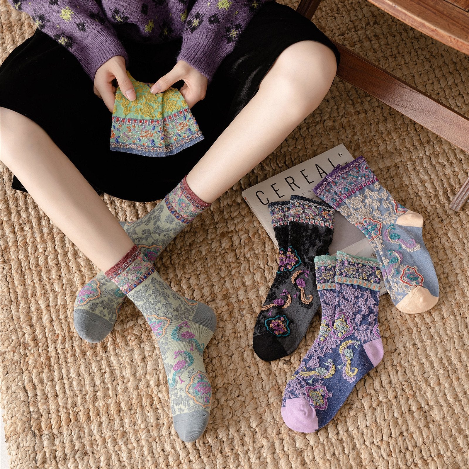 Vintage Pattern Women's Socks - Breathable & Absorbent Cotton