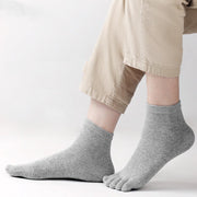 Men's Thin Deodorant Socks for All-Day Comfort