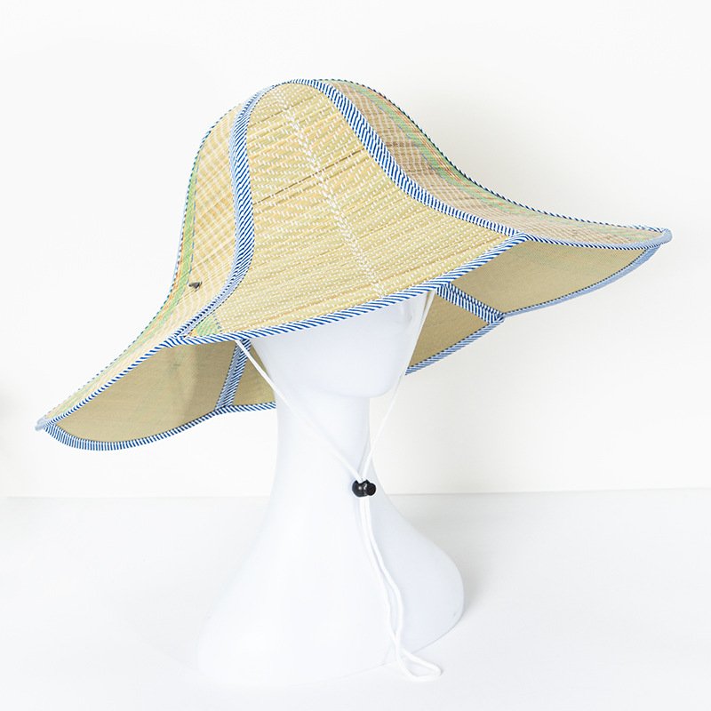 Stay Cool in Style with Foldable Sun Hat