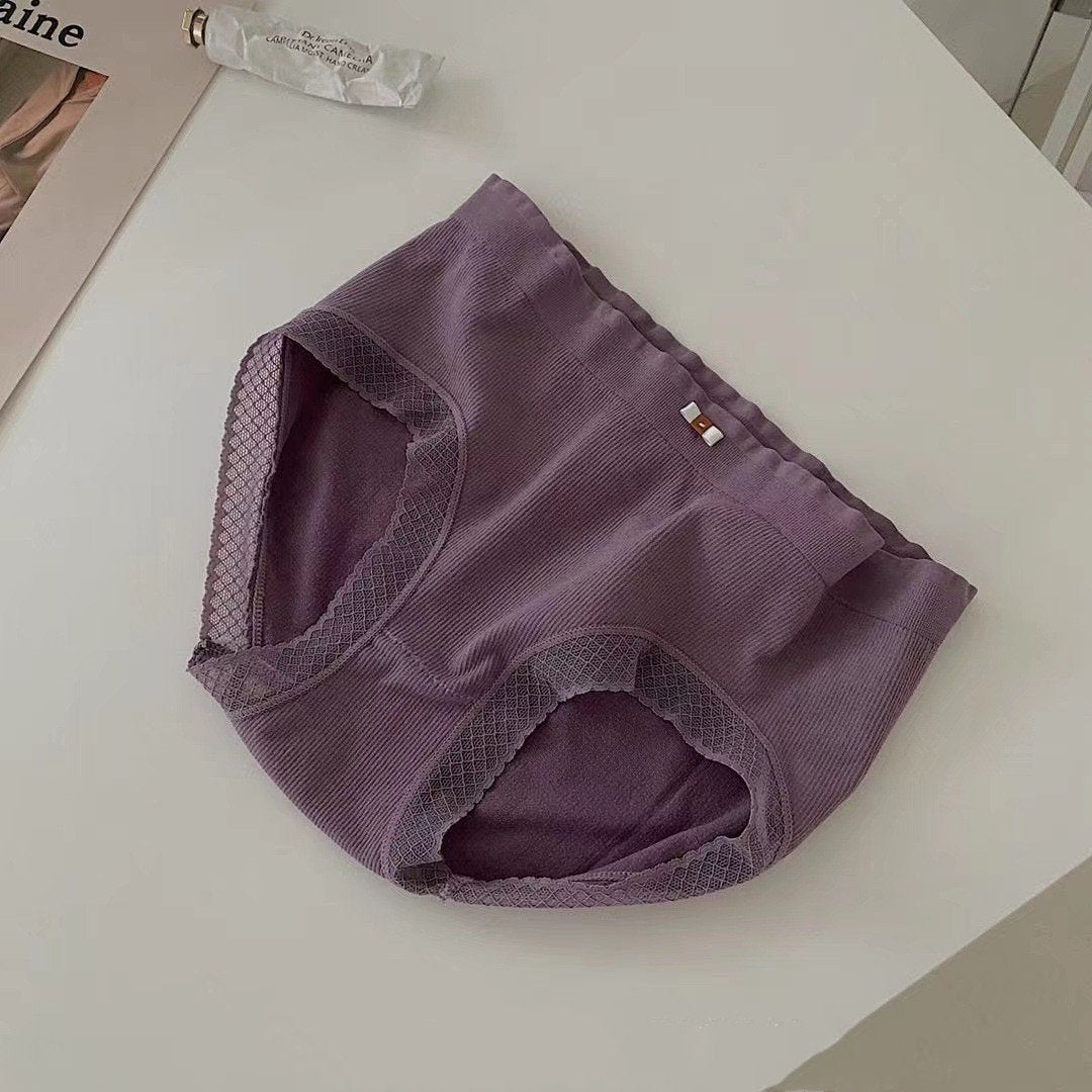Seamless Moisturizing Panties for Women - Soft & Breathable