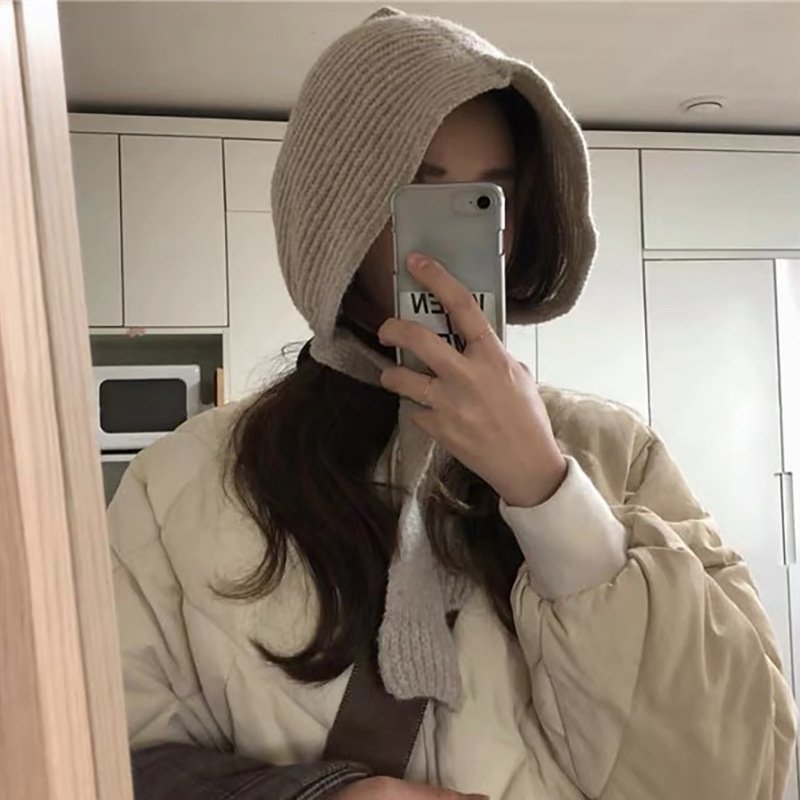 Warm Knit Beanie for Women - Lace-up Toe Style