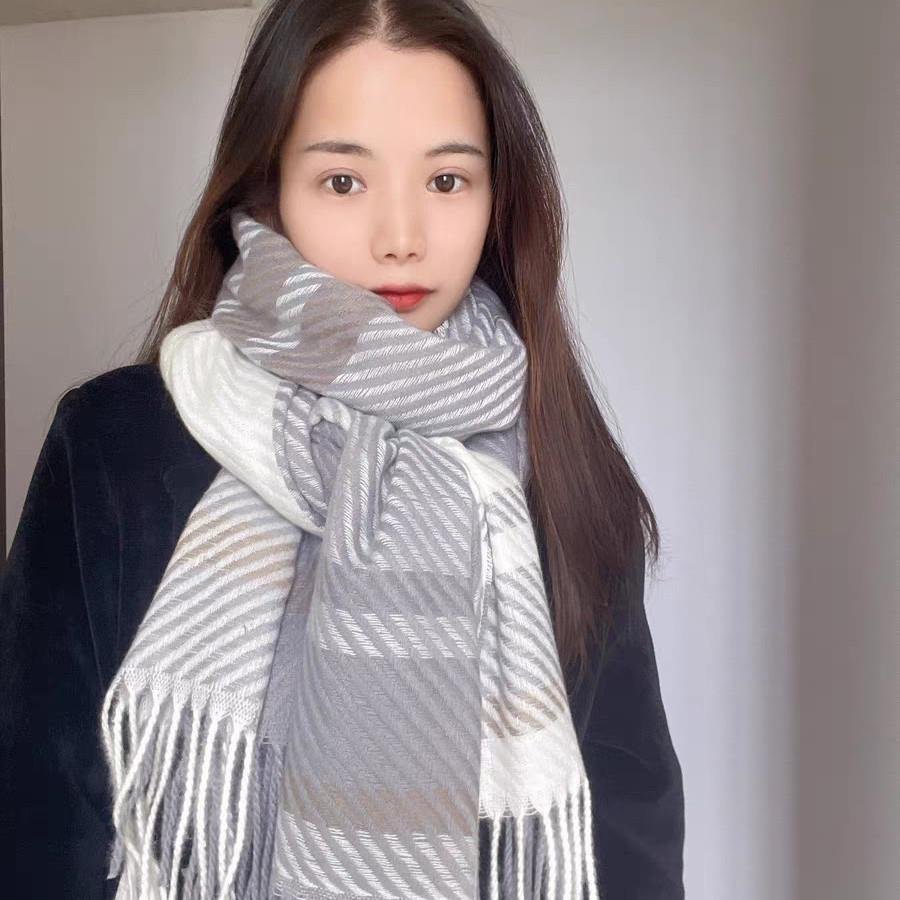 Warm Stripe Scarf