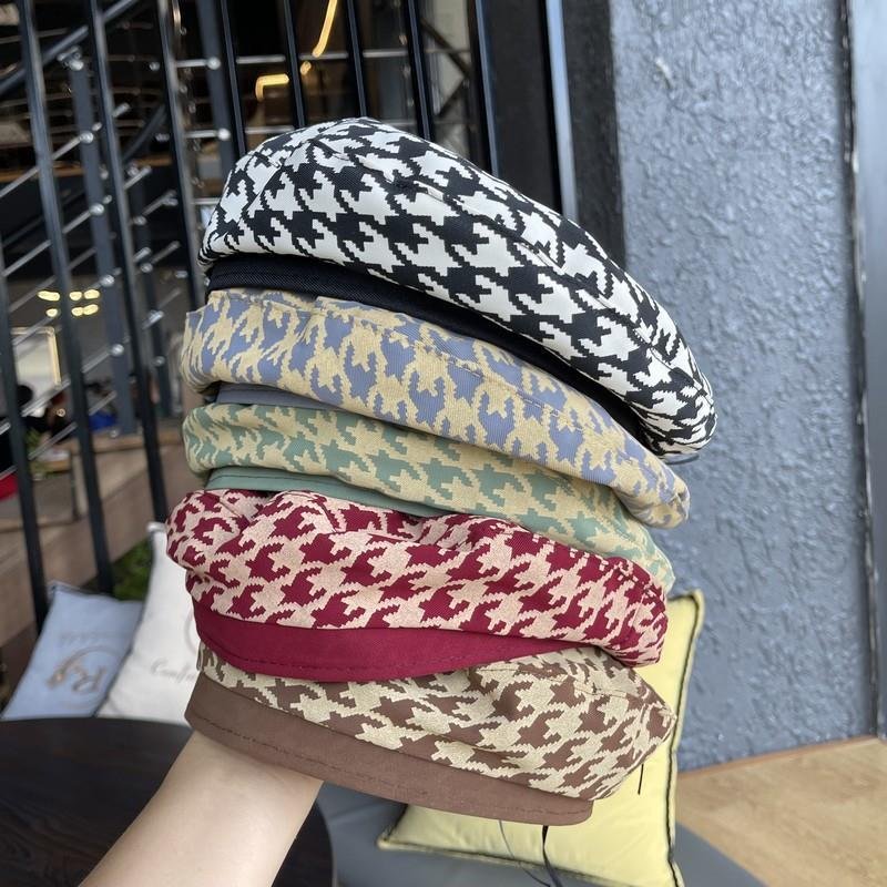 British Style Houndstooth Plaid Flat Top Beret for Women
