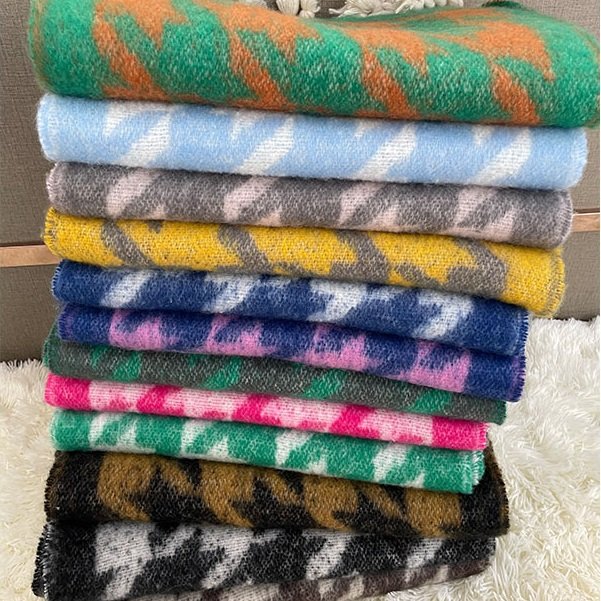 Stay Warm in Style with Thick Fringed Houndstooth Shawl Scarf