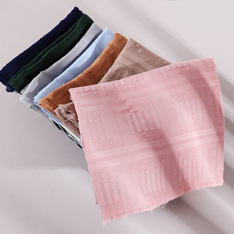 Gradient Color Crinkle Scarf for Women