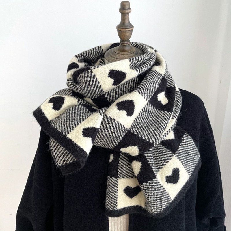Cozy Plaid Women's Scarf
