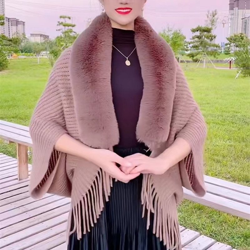 Cozy Women's Knitted Shawl for Winter