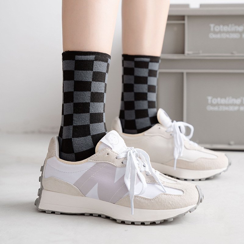 Breathable Checker Socks